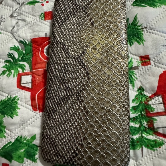 Wallets - Picture 2 of 4